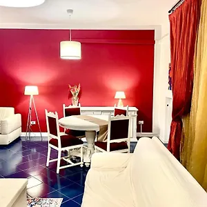 A Casa Di Jole - City Center Apartament